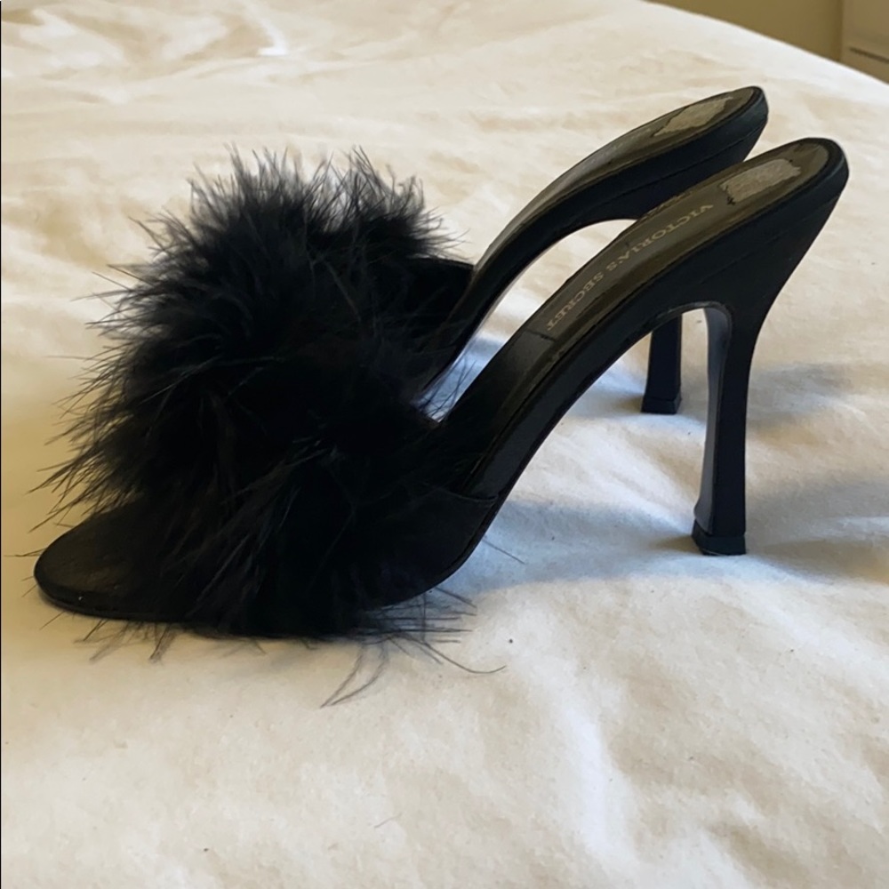 Sexy feather heels